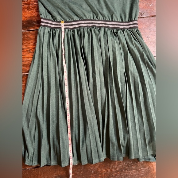 Margot & Clemence green knee length dress size 14 long sleeve heavy lined - Picture 8 of 9